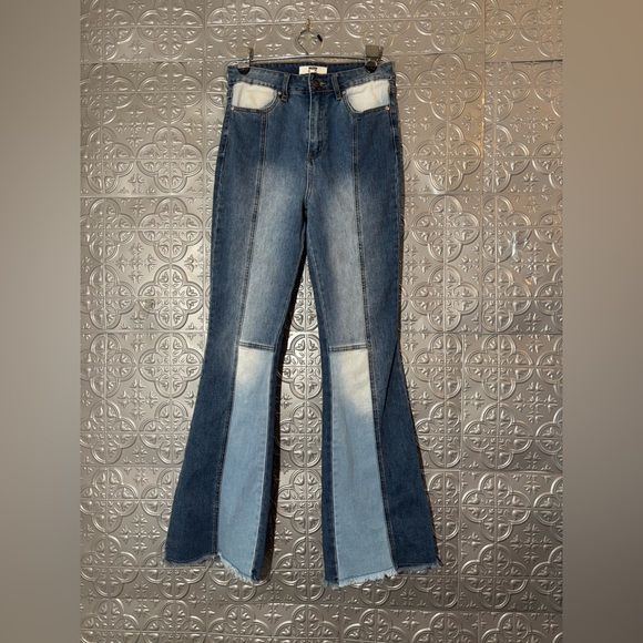 Madden NYC Jeans Women’s Blue Ultra High Rise Flare Patchwork Denim Jeans Size 5 - Picture 1 of 4